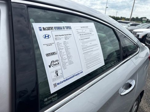 Used 2016 Hyundai Sonata Limited w/ Option Group 04 FWD image 26