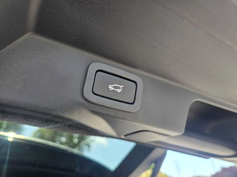 Used 2016 Land Rover Range Rover Sport HSE AWD/4WD image 15