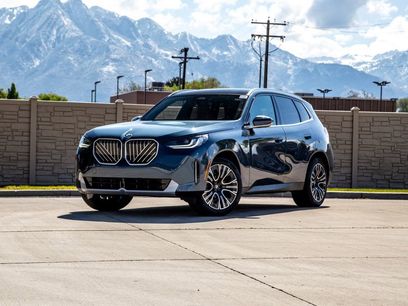 New 2026 BMW X3 xDrive30 w/ Premium Package