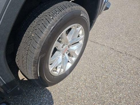 Used 2019 GMC Sierra 1500 SLT RWD image 12