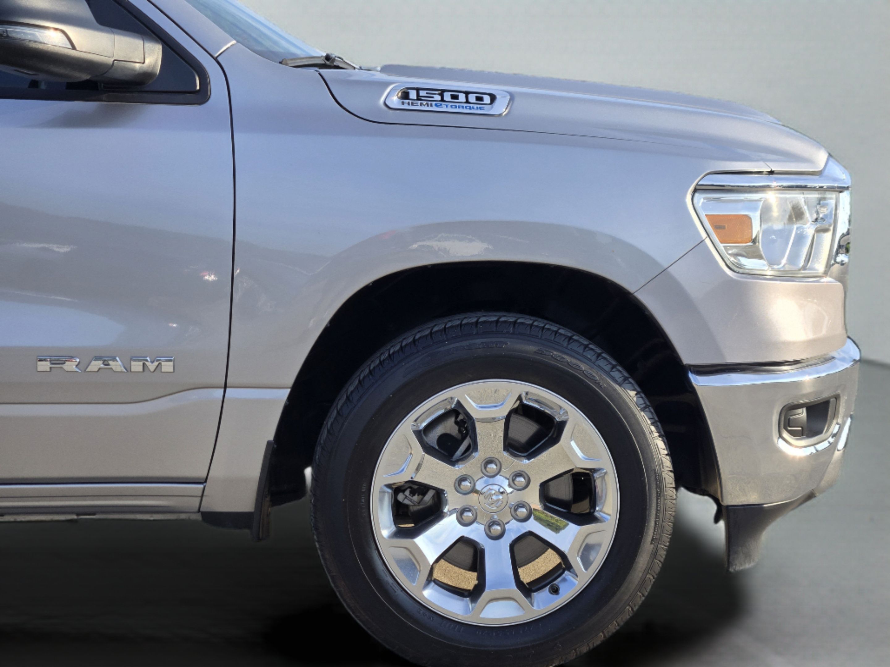 Used 2024 RAM 1500 Lone Star RWD image 29