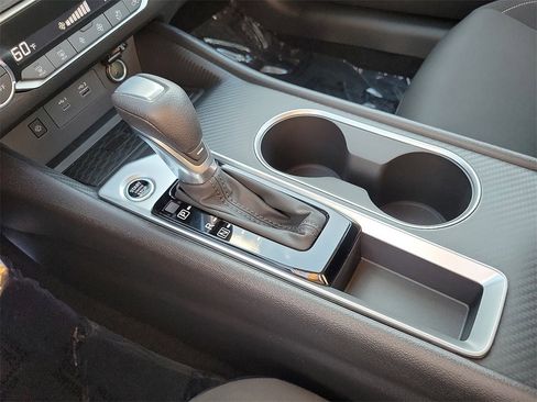 New 2025 Nissan Altima 2.5 SV w/ SV Special Edition Package image 10