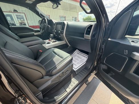 Used 2019 Ford F150 Lariat w/ Equipment Group 502A Luxury AWD/4WD image 10