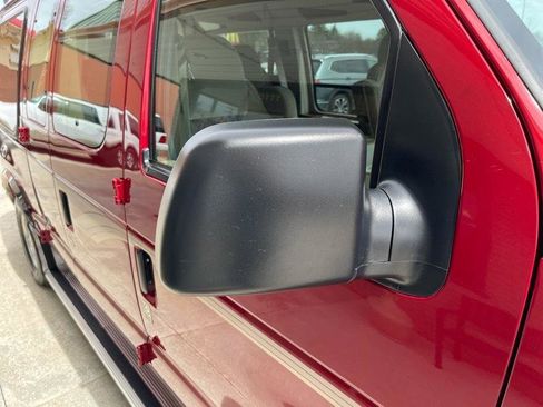 Used 1999 Ford E-150 and Econoline 150 image 23