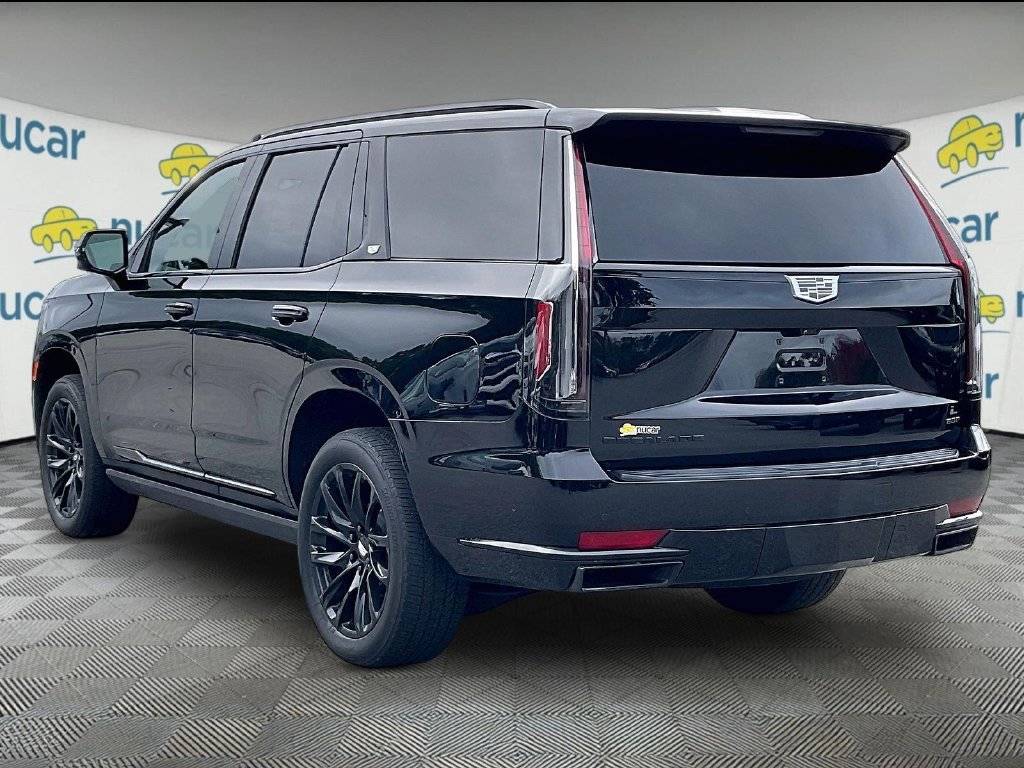 Used 2024 Cadillac Escalade Sport w/ LPO, ONYX Package AWD/4WD image 4