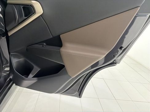 Used 2025 BMW X3 xDrive30i w/ Convenience Package image 21