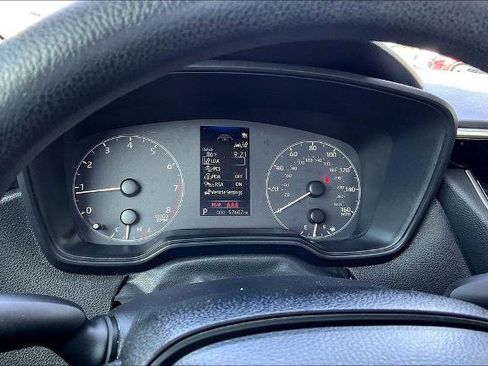 Used 2024 Toyota Corolla LE FWD image 13