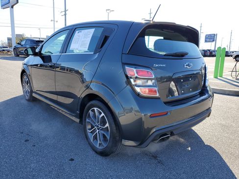Used 2020 Chevrolet Sonic LT image 3