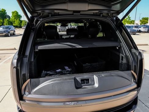 New 2026 Land Rover Range Rover SE AWD/4WD image 65