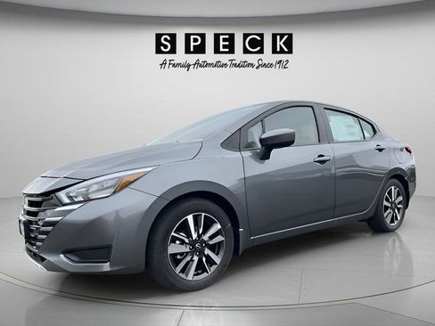 New 2025 Nissan Versa SV w/ Trunk Package FWD image 2