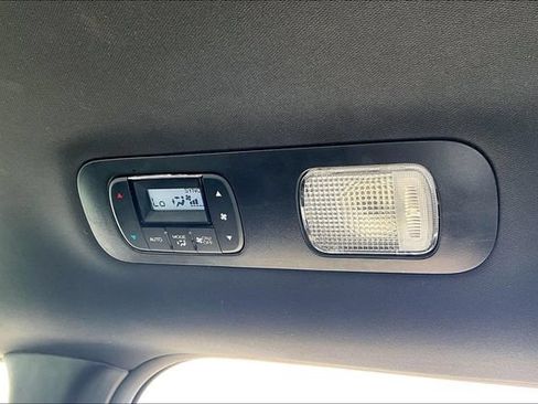 Used 2024 Honda Odyssey Sport image 25