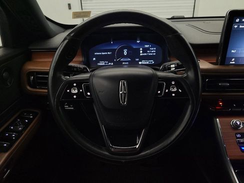 Used 2020 Lincoln Aviator Reserve w/ Equipment Group 201A RWD image 22