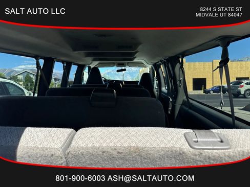 Used 2023 GMC Savana 3500 LS image 20