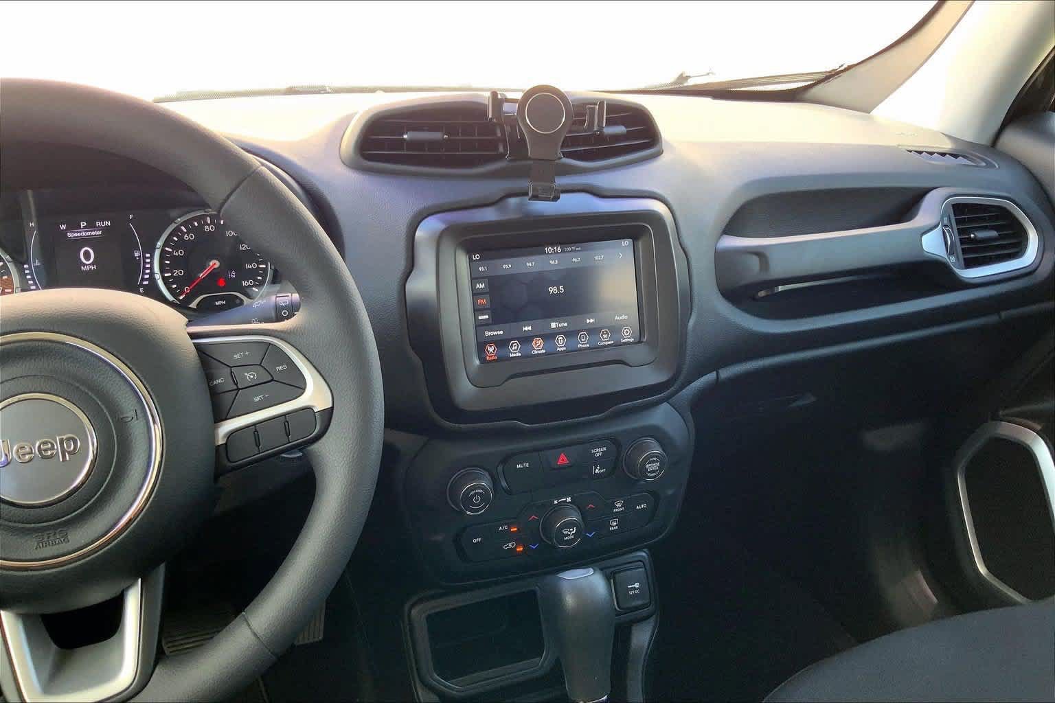 Used 2021 Jeep Renegade Sport FWD image 15