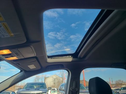 Used 2021 Honda CR-V EX image 23