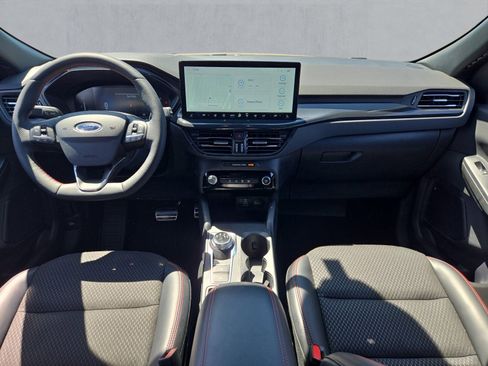 Used 2024 Ford Escape ST-Line w/ Tech Pack #1 AWD/4WD image 9