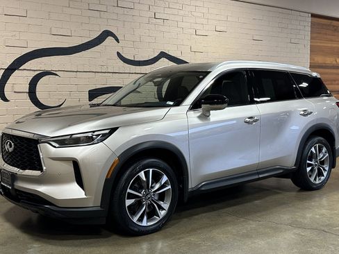 Used 2025 INFINITI QX60 Luxe image 10