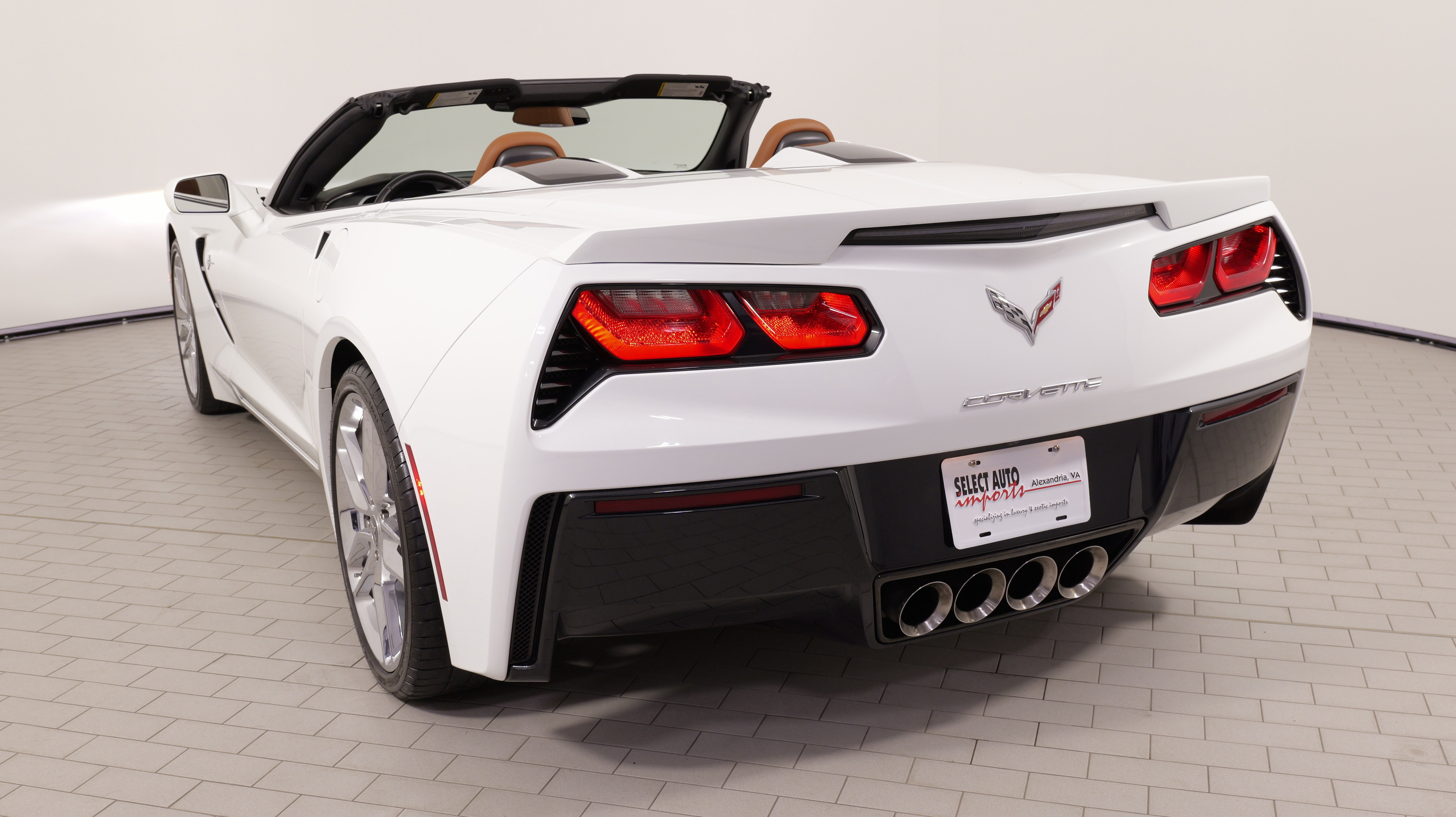 Used 2015 Chevrolet Corvette Stingray Convertible w/ 2LT Preferred Equipment Group RWD image 15