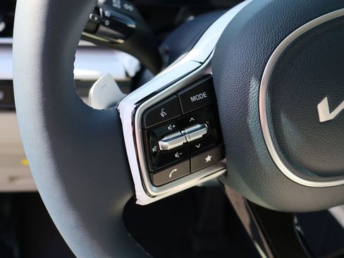 New 2026 Kia Carnival SX Prestige FWD image 26