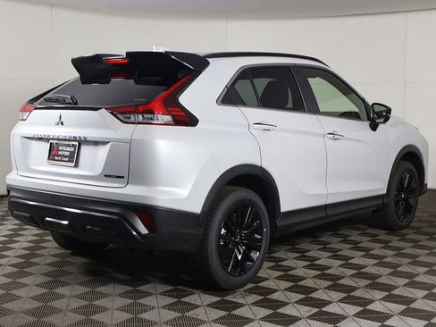New 2026 Mitsubishi Eclipse Cross AWD image 9
