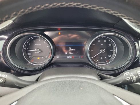 Used 2021 Buick Encore GX Select image 29