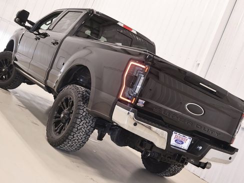 Certified 2019 Ford F250 Lariat w/ Lariat Ultimate Package image 43