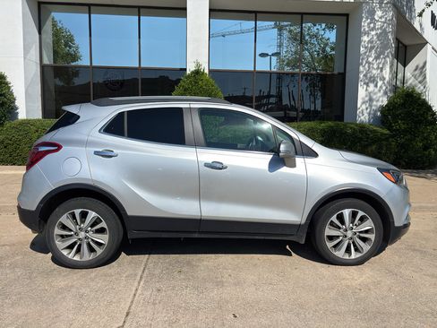 Used 2017 Buick Encore Preferred FWD image 9
