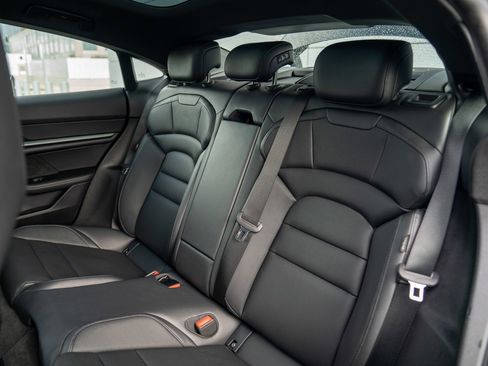 Certified 2025 Porsche Taycan RWD image 23