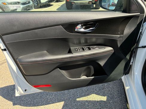 Used 2021 Kia Forte GT w/ GT2 Package FWD image 15