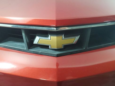 Used 2015 Chevrolet Camaro LT w/ RS Package image 10