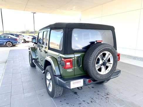 Used 2020 Jeep Wrangler Unlimited Sahara image 7