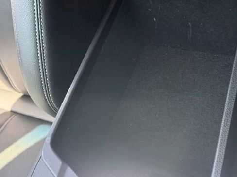 Used 2025 Genesis G70 2.5T AWD/4WD image 23