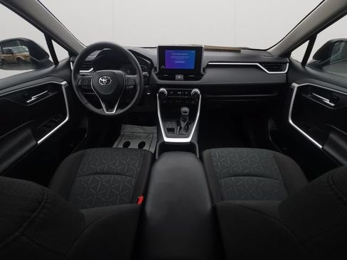Certified 2023 Toyota RAV4 XLE w/ Convenience Package AWD/4WD image 18