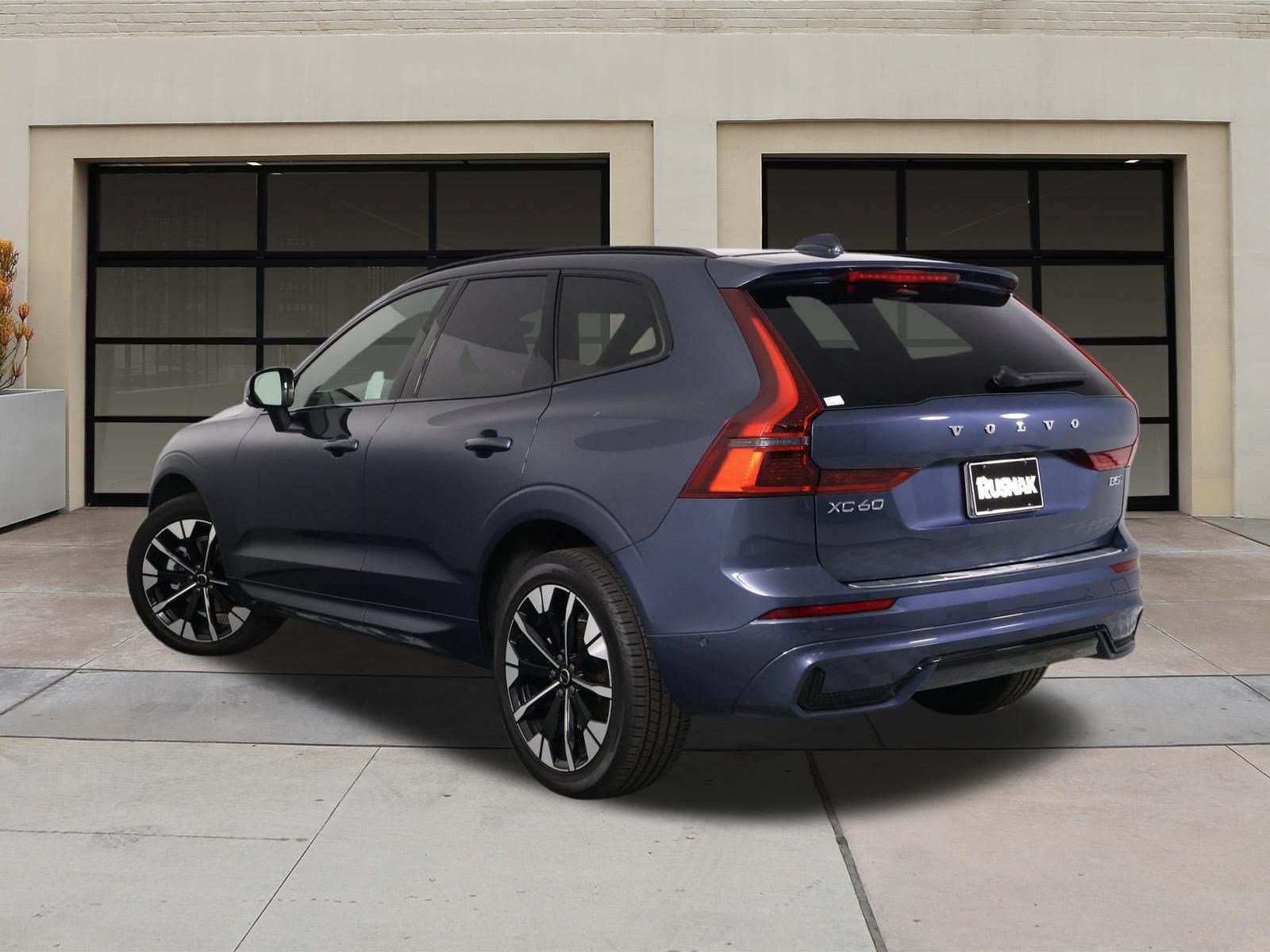Certified 2026 Volvo XC60 B5 Plus w/ Protection Package Premier AWD/4WD image 2
