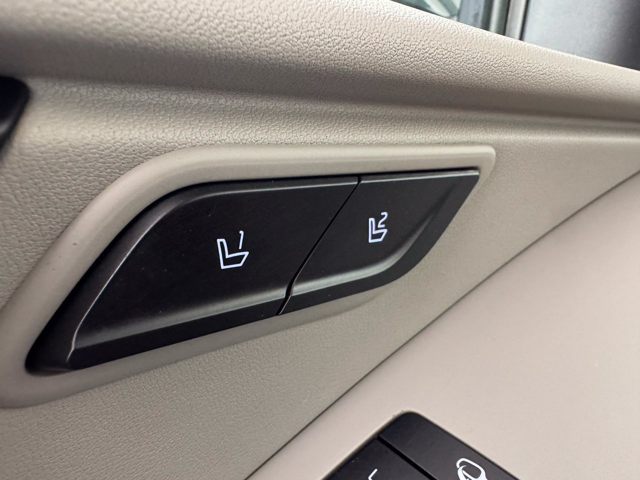Used 2023 Kia Niro Wave w/ Wave Preserve Package FWD image 26