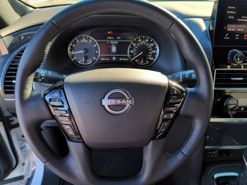 Used 2024 Nissan Armada SL w/ Midnight Edition Package image 18
