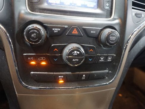 Used 2014 Jeep Grand Cherokee Laredo w/ Quick Order Package 23E image 10