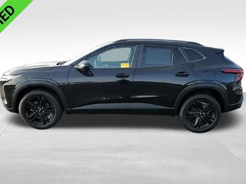 Certified 2024 Chevrolet Trax ACTIV w/ Driver Confidence Package image 6