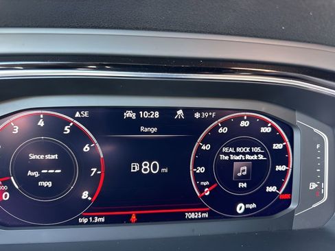 Used 2023 Volkswagen Jetta GLI Autobahn image 21