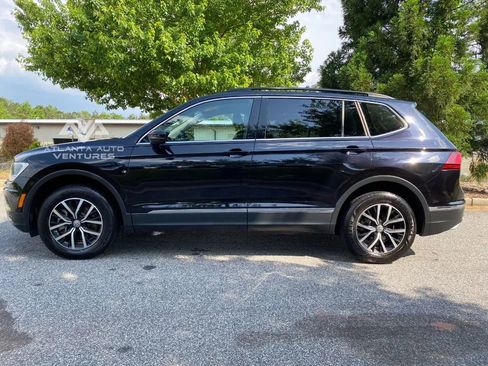 Used 2021 Volkswagen Tiguan SE image 6