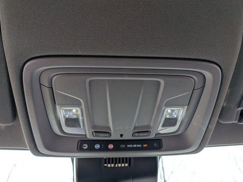 Used 2022 Chevrolet Silverado 1500 RST image 15