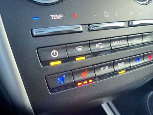 Used 2015 Lincoln MKC AWD w/ Equipment Group 102A Reserve image 21