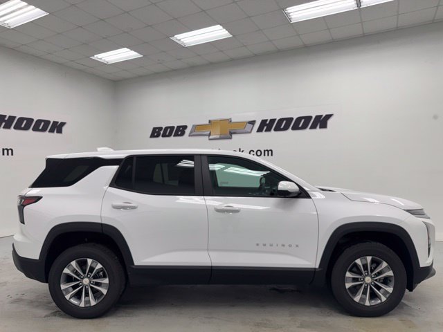 New 2027 Chevrolet Equinox LT w/ Convenience Package II FWD image 4