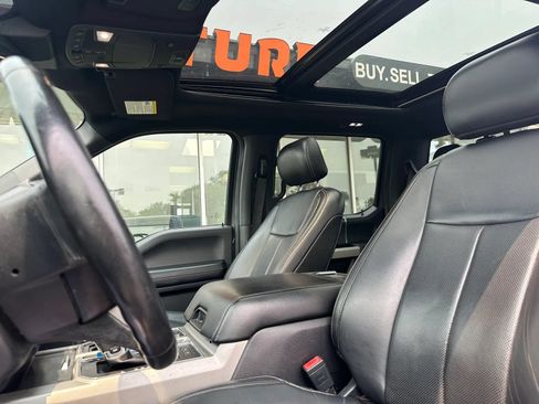 Used 2020 Ford F150 Lariat w/ Equipment Group 502A Luxury AWD/4WD image 8