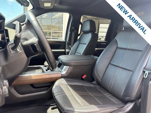 Used 2024 Chevrolet Silverado 2500 High Country w/ Technology Package AWD/4WD image 19