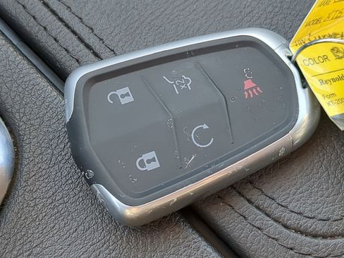 Used 2018 Cadillac XT5 Luxury image 38