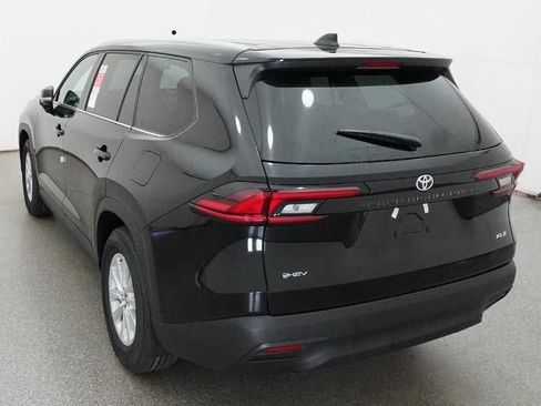 New 2026 Toyota Grand Highlander XLE image 6