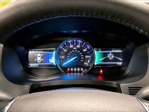 Used 2018 Ford Explorer Limited AWD/4WD image 13