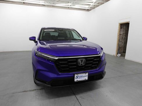 Certified 2025 Honda CR-V LX image 3