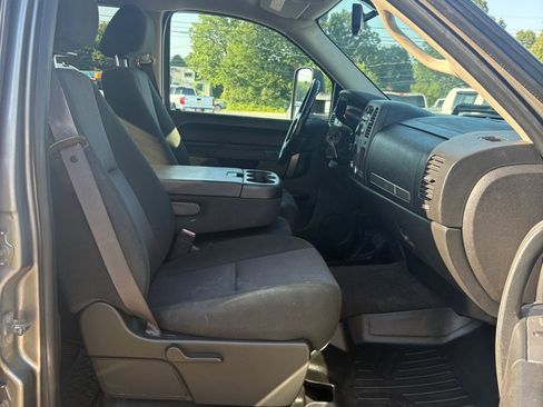 Used 2012 GMC Sierra 3500 SLE AWD/4WD image 12